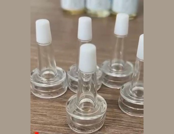 Крышка-капельница (пипетка) прозрачная с колпачком